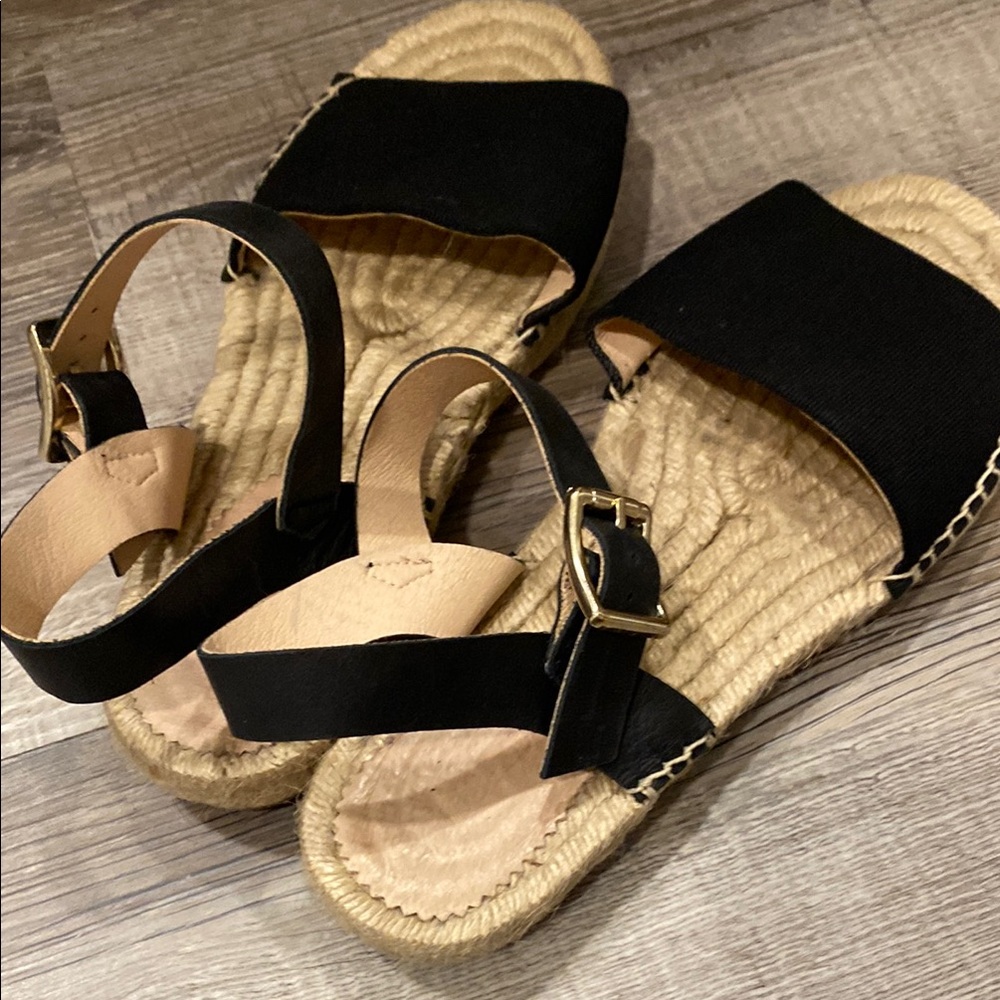 J. Crew black and Tan Espadrille Shoes with Jute Sole - Picture 4 of 4